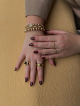 Load image into Gallery viewer, Roxy Gold Beaded Bracelets Set
