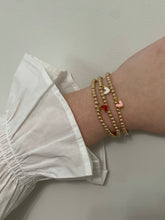 Load image into Gallery viewer, Corazoncito Bracelet
